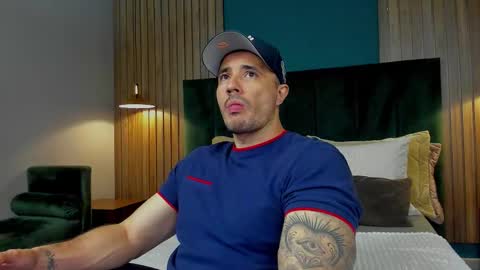 jakestone_1 online show from 11/14/25, 01:26