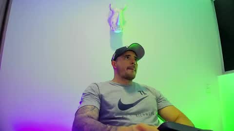 jakestone_1 online show from 05/08/26, 02:39
