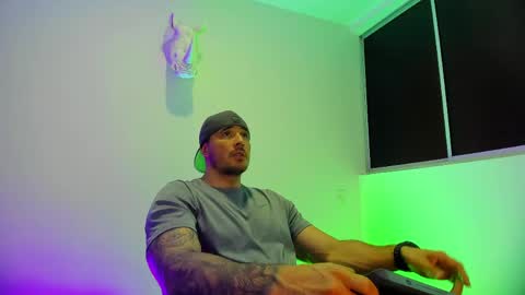 jakestone_1 online show from 05/09/26, 07:19
