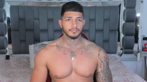 my name is sebas If you come here dont hesitate to say hello Im a guy who really likes having conversations and having hot online show from 12/18/24, 09:36