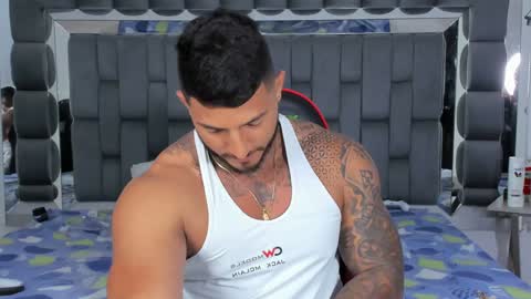 my name is sebas If you come here dont hesitate to say hello Im a guy who really likes having conversations and having hot online show from 02/03/25, 12:47