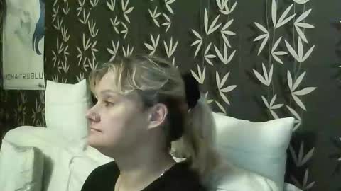 JAKKI LOUISE pornstar online show from 11/07/25, 07:03
