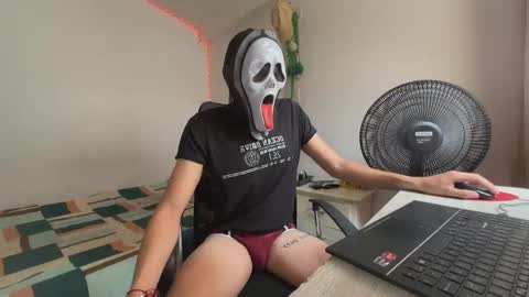 Snapshot of jakob_hb chatting on 10/31/25, 04:52 JaKob HB online show from 10/31/25, 04:52