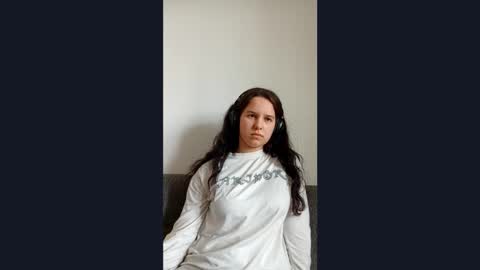 Snapshot of jaleesasabaj chatting on 09/17/25, 09:22 Lisa online show from 09/17/25, 09:22