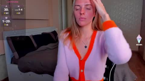 Snapshot of jam_cream chatting on 12/07/24, 03:30 Sofia online show from 12/07/24, 03:30