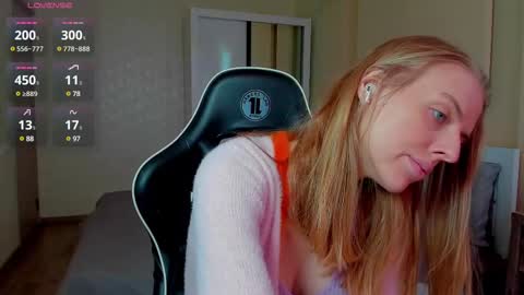 Snapshot of jam_cream chatting on 02/25/25, 07:20 Sofia online show from 02/25/25, 07:20