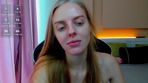 Snapshot of jam_cream chatting on 10/01/25, 10:32 Sofia online show from 10/01/25, 10:32