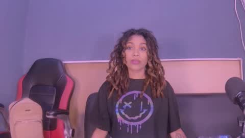 Snapshot of jamaicanbabex chatting on 12/04/24, 02:15 jamaicanbabex online show from 12/04/24, 02:15