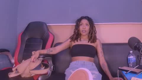 Snapshot of jamaicanbabex chatting on 12/05/24, 09:50 jamaicanbabex online show from 12/05/24, 09:50