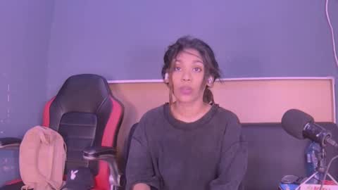 Snapshot of jamaicanbabex chatting on 12/10/24, 12:49 jamaicanbabex online show from 12/10/24, 12:49