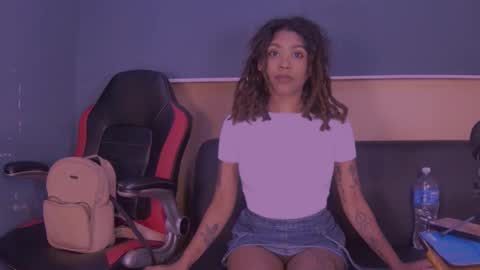 Snapshot of jamaicanbabex chatting on 12/16/24, 09:35 jamaicanbabex online show from 12/16/24, 09:35