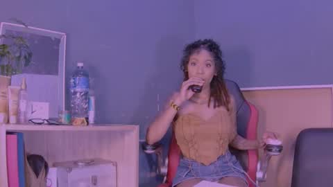 Snapshot of jamaicanbabex chatting on 02/04/25, 10:10 jamaicanbabex online show from 02/04/25, 10:10