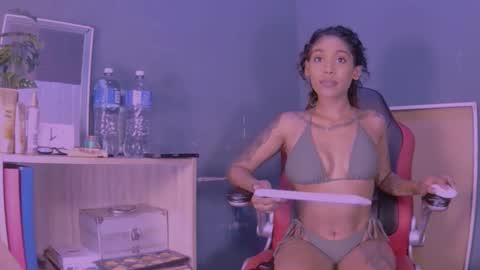 Snapshot of jamaicanbabex chatting on 02/08/25, 01:22 jamaicanbabex online show from 02/08/25, 01:22