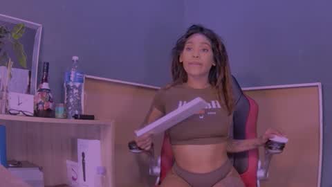 Snapshot of jamaicanbabex chatting on 02/19/25, 03:50 jamaicanbabex online show from 02/19/25, 03:50