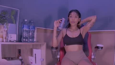 Snapshot of jamaicanbabex chatting on 02/24/25, 10:47 jamaicanbabex online show from 02/24/25, 10:47