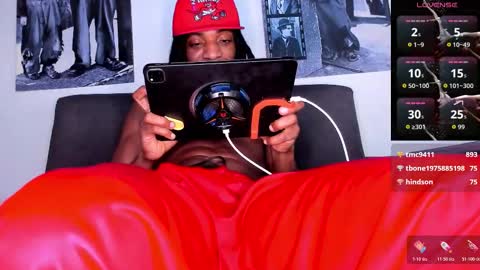 Snapshot of jamal_boseman chatting on 11/30/25, 11:03 Jamal online show from 11/30/25, 11:03