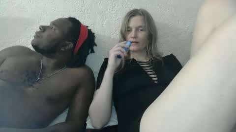 Snapshot of jamalajoinsjulia chatting on 01/20/25, 03:04 Jamal and Julia online show from 01/20/25, 03:04