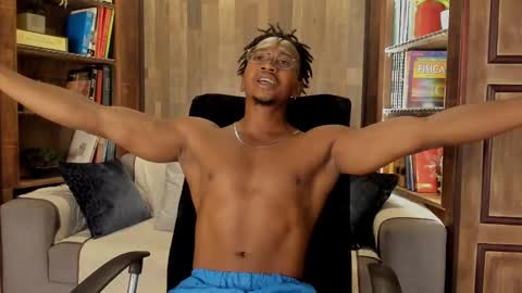   online show from 09/23/25, 04:37