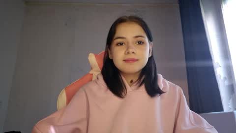 Snapshot of jamawoosley chatting on 05/30/26, 05:04 Mila online show from 05/30/26, 05:04