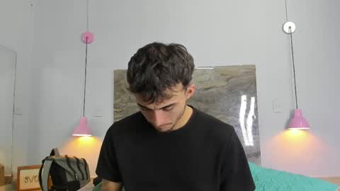 james_06_ online show from 04/22/26, 11:34