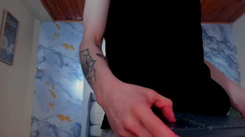 james_adamss_ online show from 03/11/26, 04:24