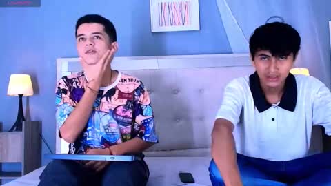 James y Kenet online show from 01/18/26, 11:14