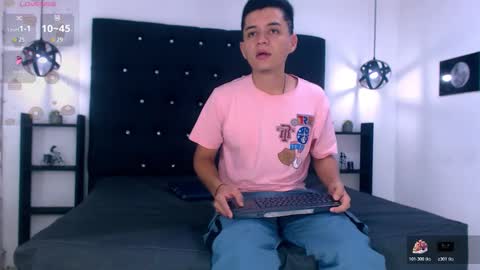 James y Kenet online show from 02/21/26, 11:44