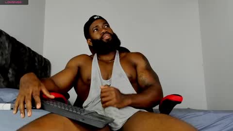 Snapshot of james_bbcmuscle chatting on 05/16/26, 11:31 James BBC online show from 05/16/26, 11:31