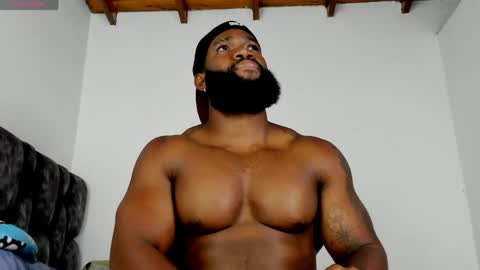 Snapshot of james_bbcmuscle chatting on 05/19/26, 10:38 James BBC online show from 05/19/26, 10:38