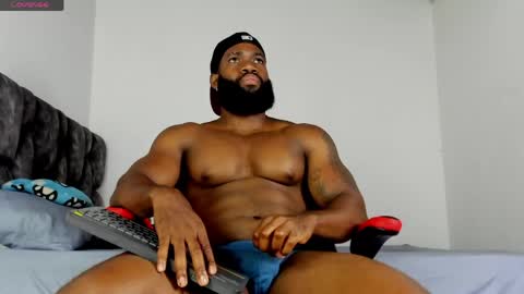 Snapshot of james_bbcmuscle chatting on 05/20/26, 10:43 James BBC online show from 05/20/26, 10:43