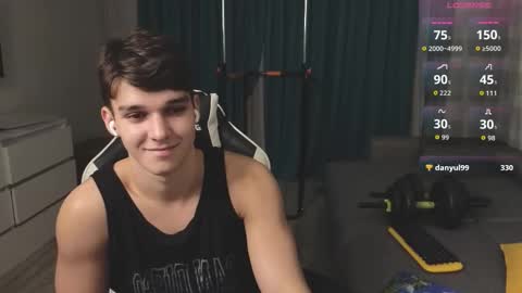 Snapshot of james_friends chatting on 10/25/25, 10:37 James online show from 10/25/25, 10:37