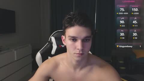 Snapshot of james_friends chatting on 12/02/25, 12:05 James online show from 12/02/25, 12:05