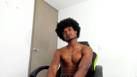 Snapshot of james_makony_1 chatting on 12/19/24, 03:08 james_makony_1 online show from 12/19/24, 03:08