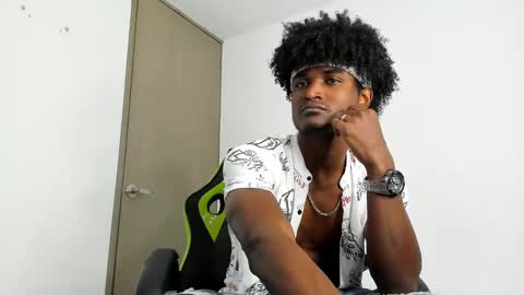 Snapshot of james_makony_1 chatting on 12/20/24, 11:32 james_makony_1 online show from 12/20/24, 11:32