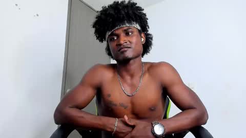 Snapshot of james_makony_1 chatting on 12/24/24, 10:49 james_makony_1 online show from 12/24/24, 10:49