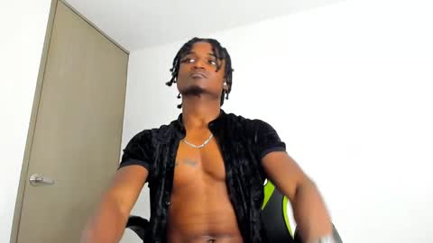 Snapshot of james_makony_1 chatting on 01/02/25, 02:13 james_makony_1 online show from 01/02/25, 02:13