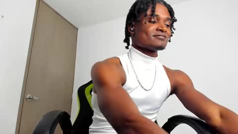 Snapshot of james_makony_1 chatting on 01/04/25, 05:58 james_makony_1 online show from 01/04/25, 05:58