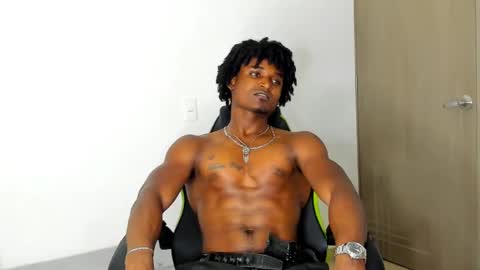 Snapshot of james_makony_1 chatting on 02/10/25, 05:03 james_makony_1 online show from 02/10/25, 05:03