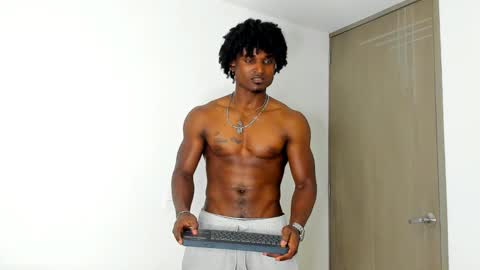 Snapshot of james_makony_1 chatting on 02/11/25, 07:02 james_makony_1 online show from 02/11/25, 07:02