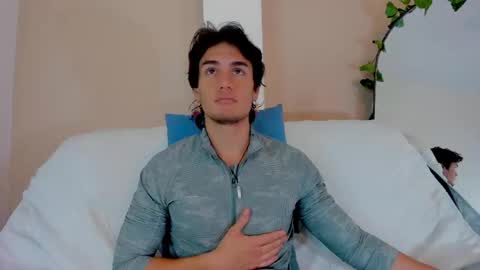 james_morrisonm online show from 05/13/26, 02:47