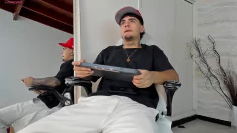 jamesdekker online show from 09/19/25, 07:58