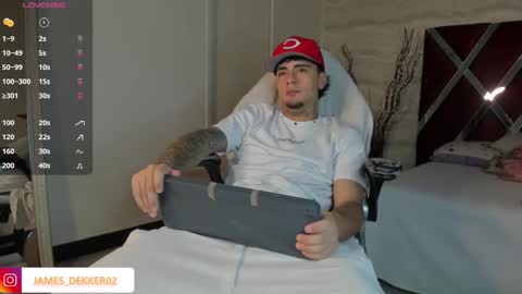 jamesdekker online show from 10/01/25, 08:15