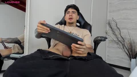 jamesdekker online show from 10/29/25, 04:15