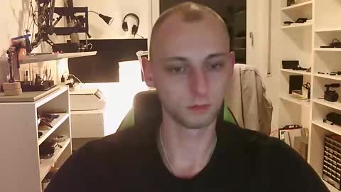 Snapshot of jamesengland23 chatting on 01/13/25, 06:05 James England online show from 01/13/25, 06:05