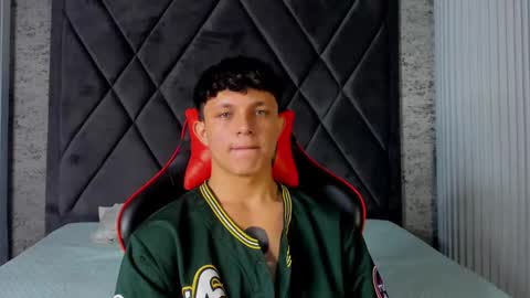 Snapshot of jamesgolden_ chatting on 03/09/25, 03:38 jamesgolden_ online show from 03/09/25, 03:38