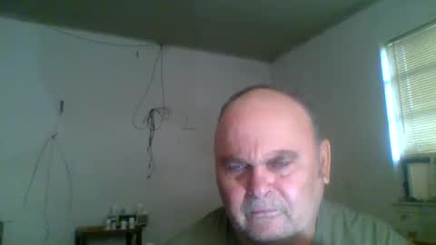 Hey online show from 09/14/25, 02:05