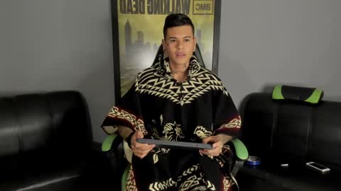 Snapshot of jamesinked_ chatting on 01/03/25, 03:27 Jamesinked online show from 01/03/25, 03:27