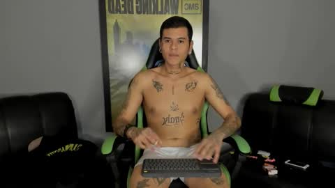 Snapshot of jamesinked_ chatting on 02/15/25, 02:37 Jamesinked online show from 02/15/25, 02:37