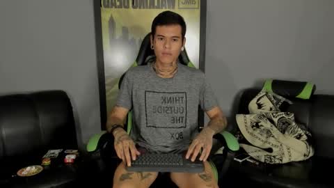 Snapshot of jamesinked_ chatting on 02/25/25, 09:46 Jamesinked online show from 02/25/25, 09:46