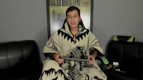 Snapshot of jamesinked_ chatting on 03/02/25, 01:58 Jamesinked online show from 03/02/25, 01:58